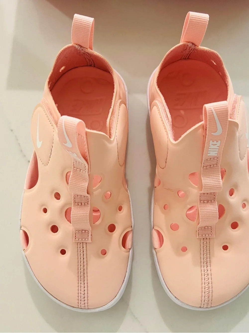 Nike Sunray protect 4 in echo pink/ white size 11C *new with box*